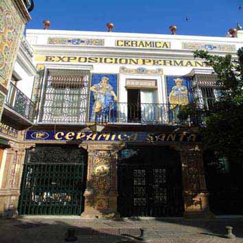  Museo de la Cerámica de Triana 